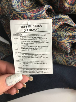 Жилетка классического кроя, маркировка 48, визуально на 56 размер