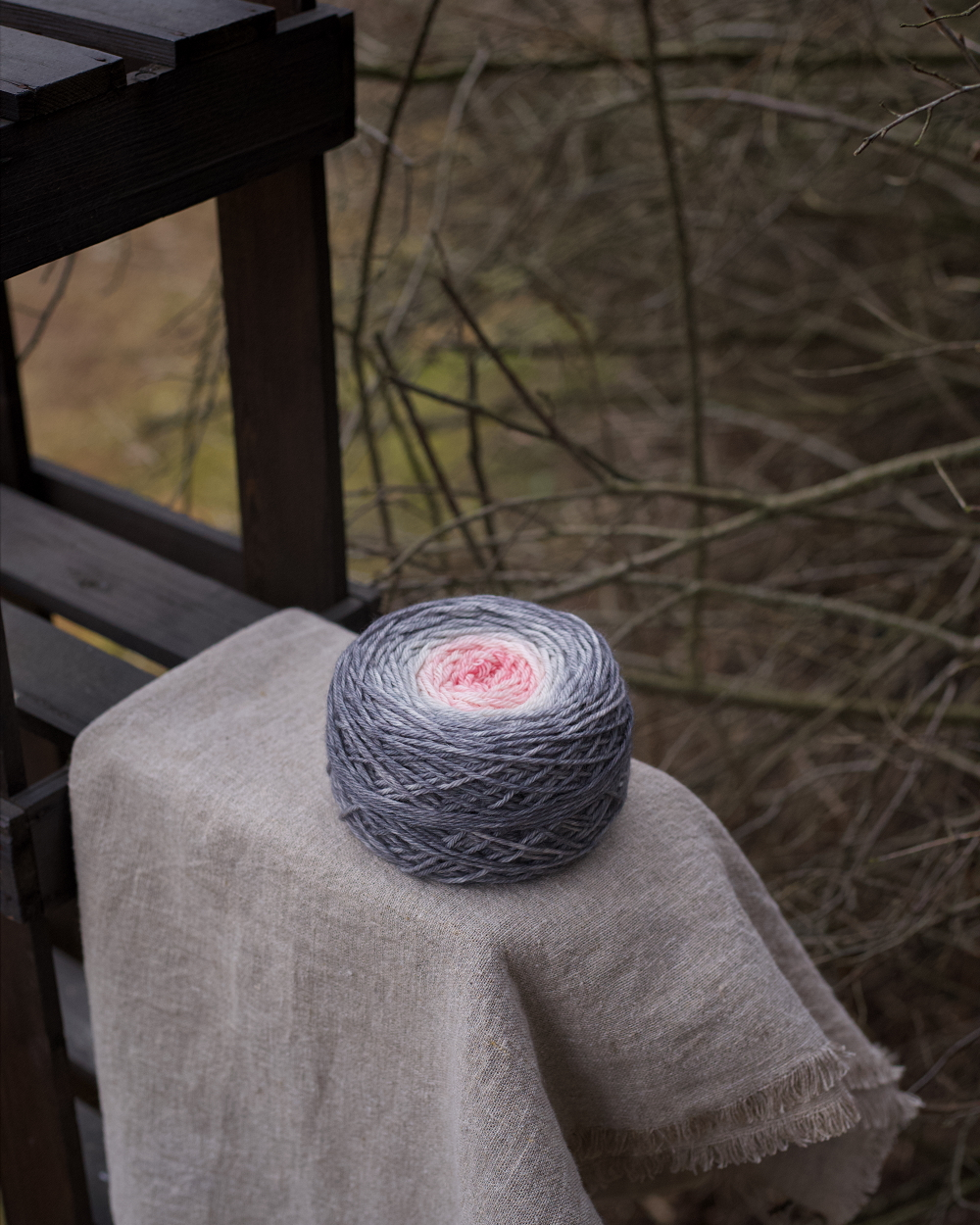 Градиент на шапку с кашемиром "Нежная роза"