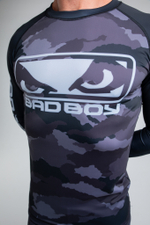 Рашгард Bad Boy Fighter черный/серый камуфляж