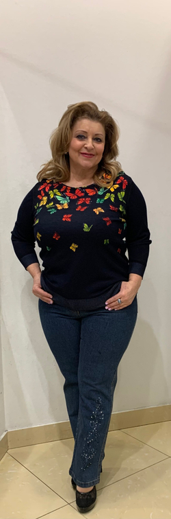 Укороченные  джинсы со стразами