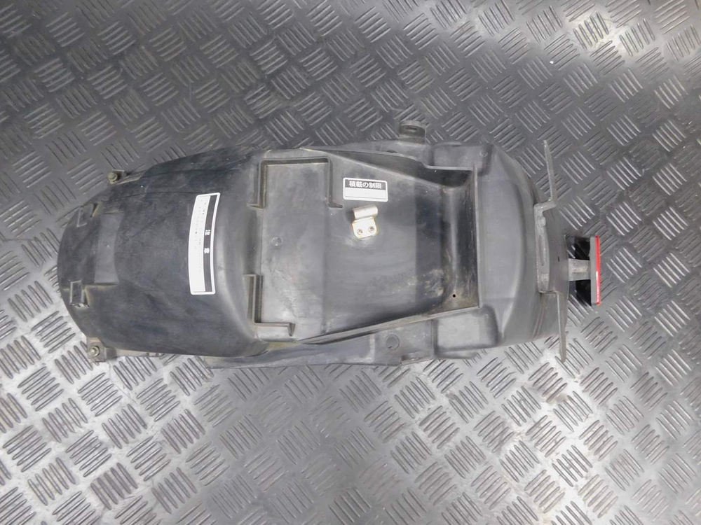 Подкрылок Yamaha TDM850 RN03J 2001