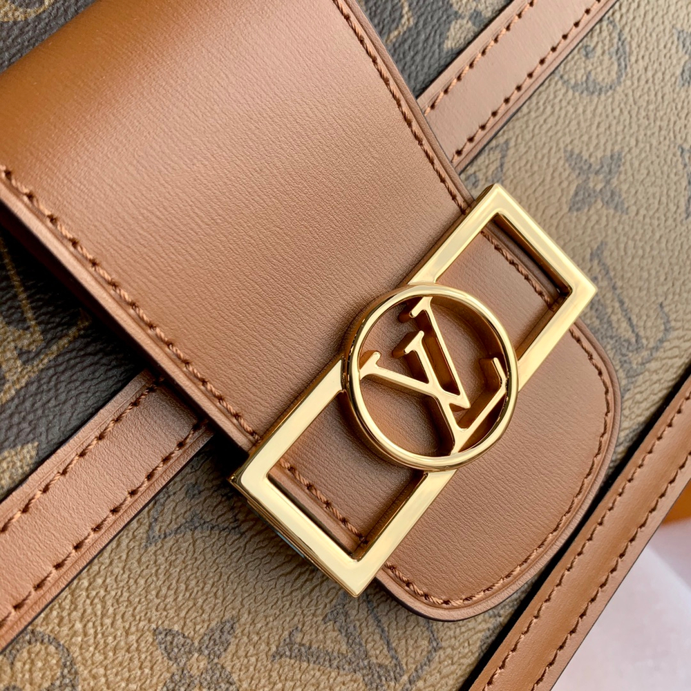 Louis Vuitton Dauphine MM