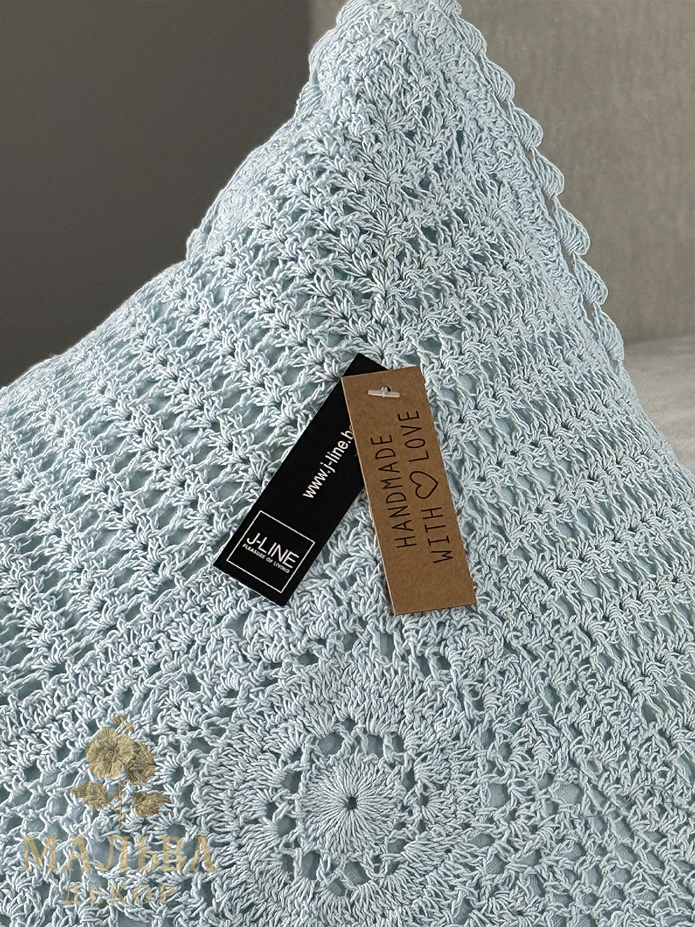 Подушка декоративная "Кружево" голубая 45x45x10см от J-LINE