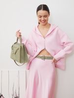 БАЗОВЫЙ РЕМЕНЬ С ТРЕУГОЛЬНОЙ ПРЯЖКОЙ ЗАМША ФИСТАШКОВЫЙ