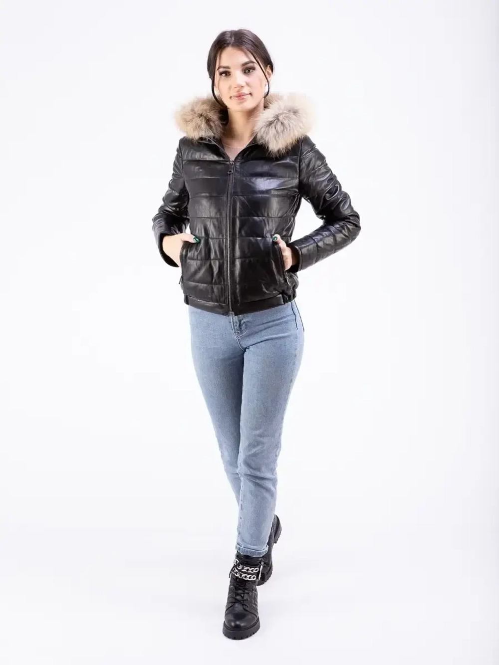 Куртка женская из натуральной кожи с капюшоном Турция