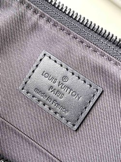 Louis Vuitton Pochette Accessoire XL