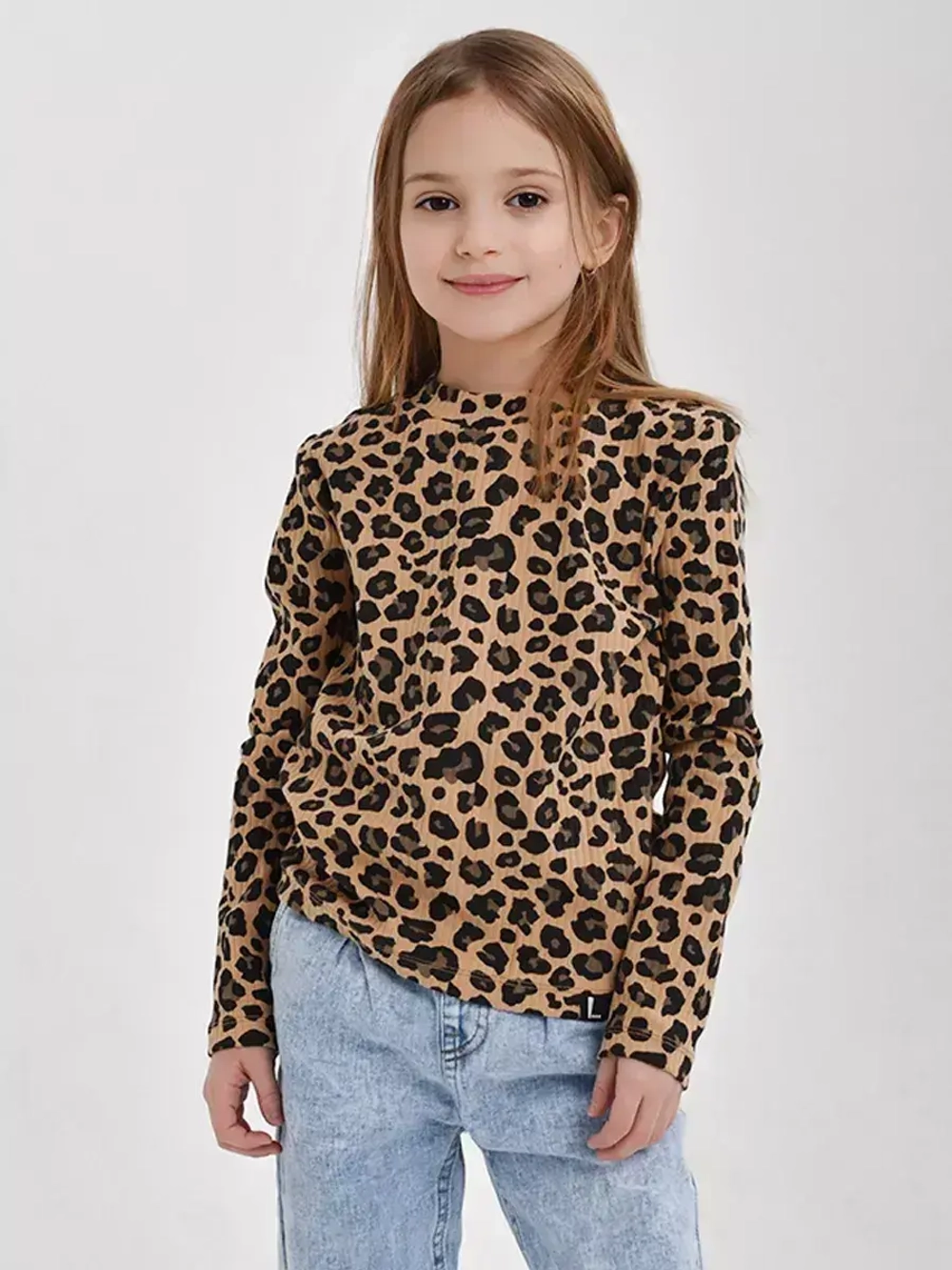 Леопардовый лонгслив базовый для девочки