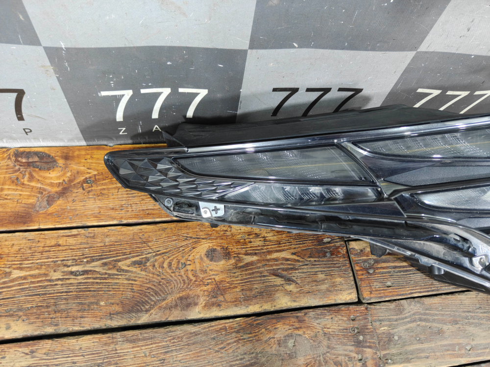 Фара ДХО правая Hyundai Tucson 4 (NX4) 20-нв Б/У Оригинал 92208N9300