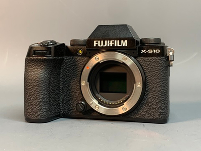 Fujifilm X-S10 341 кадров