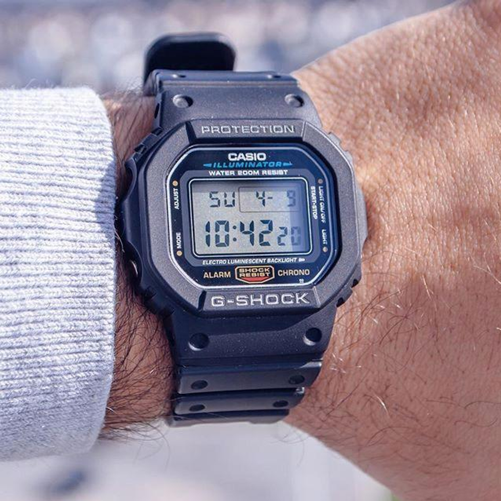 Dw 5600 on sale e