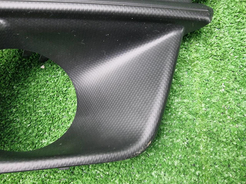 Накладка ПТФ правая Subaru Forester 5 SK (21-нв)