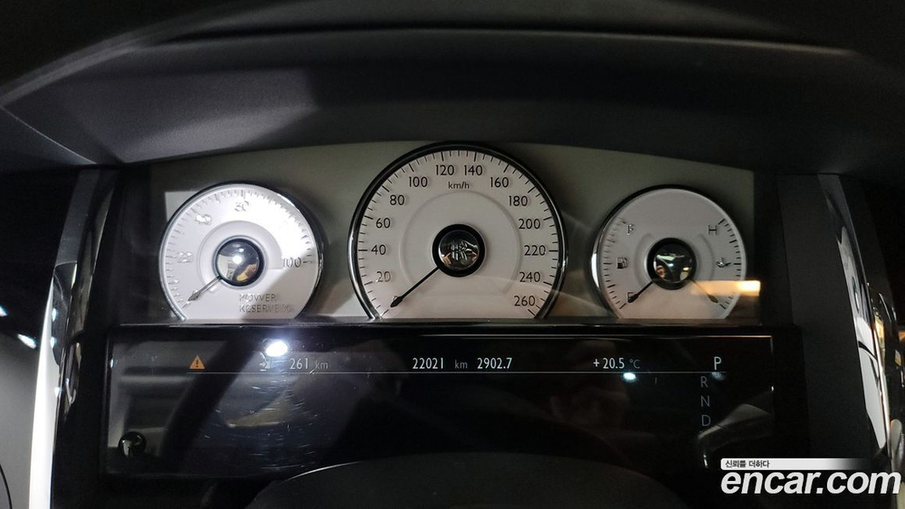 Rolls-Royce Ghost 6.6 V12 (08.2019)