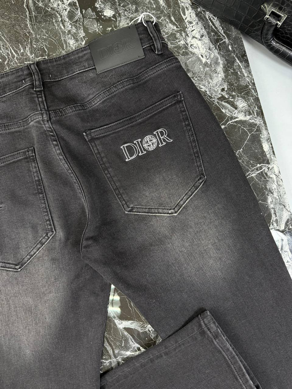 Джинсы Christian Dior