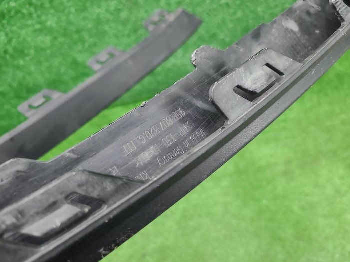 Накладка переднего бампера Porsche Macan 95b 21-нв