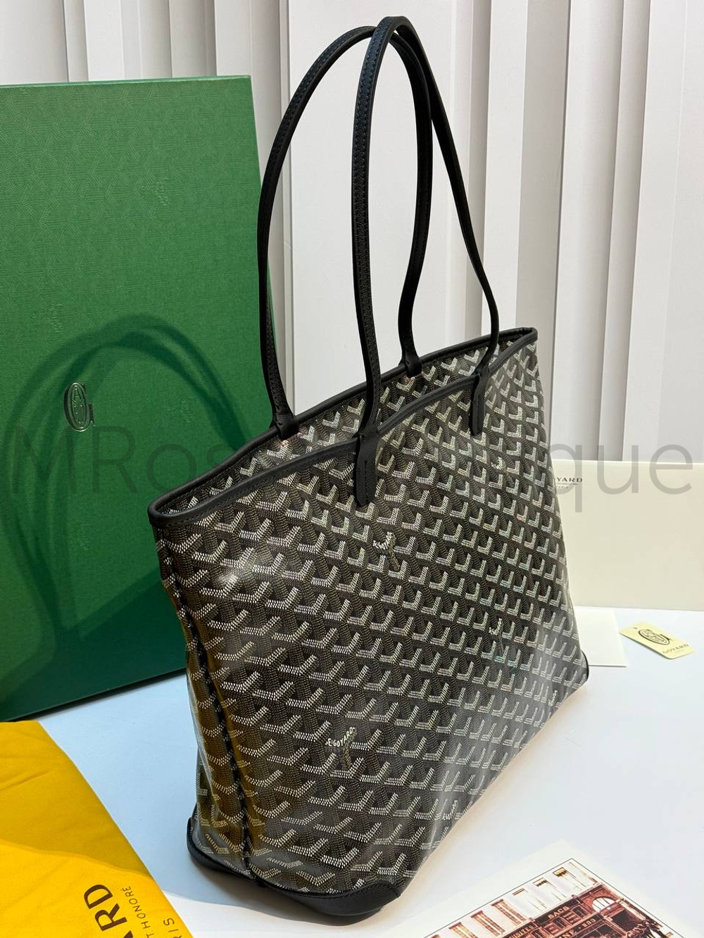 Черная сумка шоппер Artois PM Maison Goyard