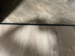 Алюминиевый порог для пола НЕПЛИНТУС UL25X6-03 Черный 25х6х2000 мм