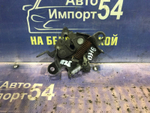 Замок капота TOYOTA RUNX 2002-2004