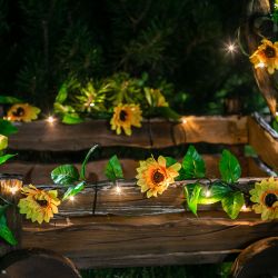 USL-S-138-PT2300 SUNFLOWERS Садовая гирлянда на солнечной батарее Подсолнухи. 24 светодиода. Теплый белый свет. 1xАА Ni-Mh аккумулятор в-к. IP44. TM Uniel