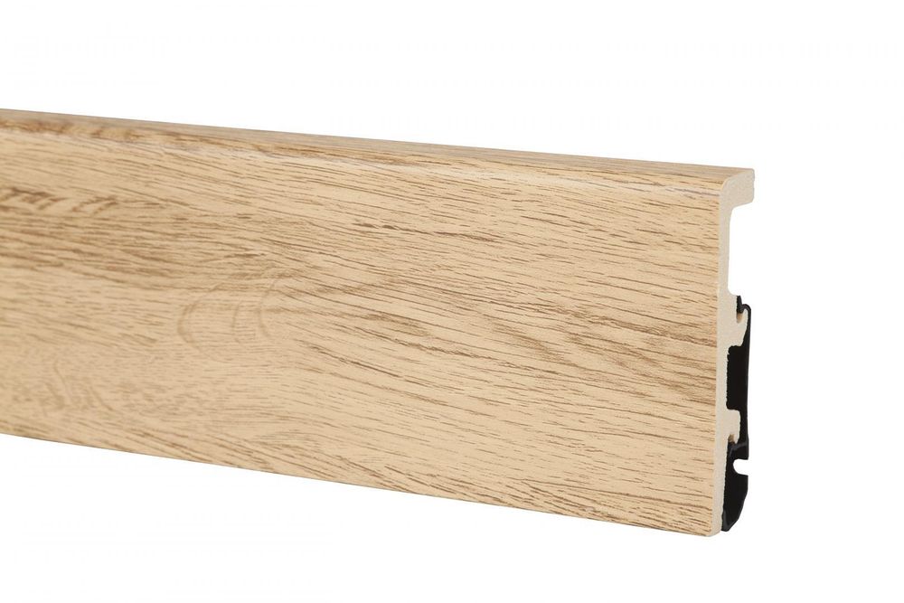 Плинтус Integra 09 дуб классический, 2400x80x20 мм