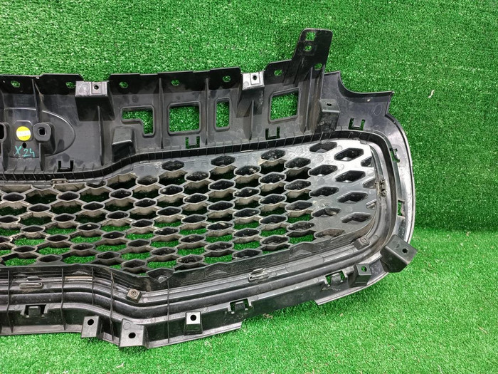 Решетка радиатора Kia Sportage 4 QL (2016-2018)