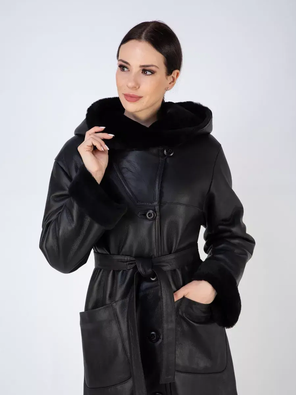 Дубленка зима натуральная с капюшоном длинная