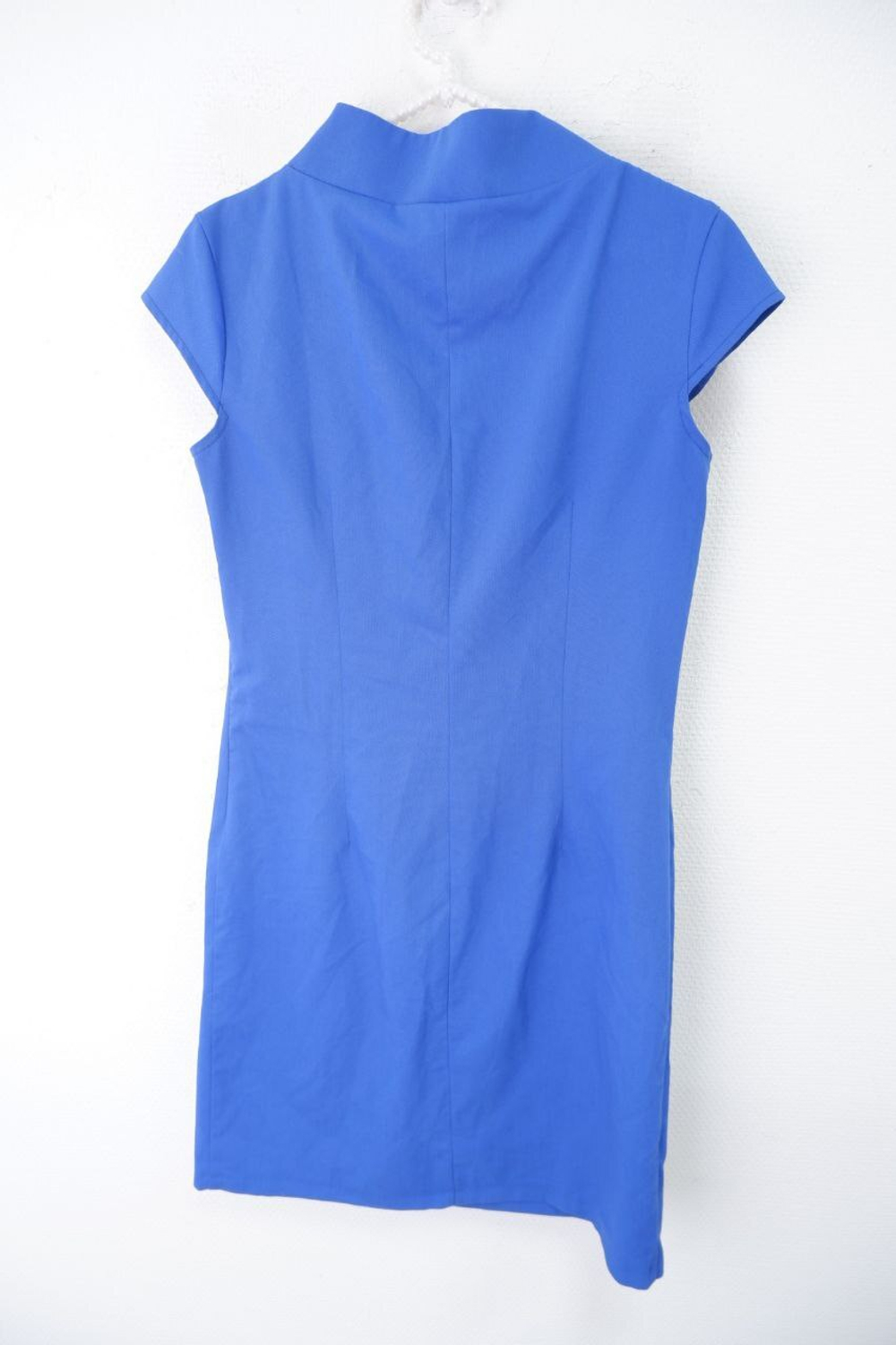 Платье Sadosa короткое 38 размер