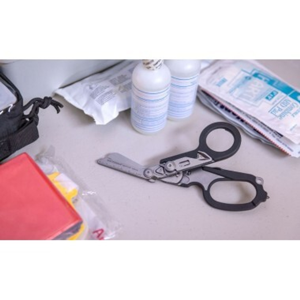 МУЛЬТИТУЛ LEATHERMAN RAPTOR RESCUE НОЖНИЦЫ 6 ИНСТРУМЕНТОВ