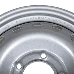 Диск штампованный R16 6.5J 5x139.7/98.6 ET40 ВАЗ 2121 GANZ Silver GRN16087