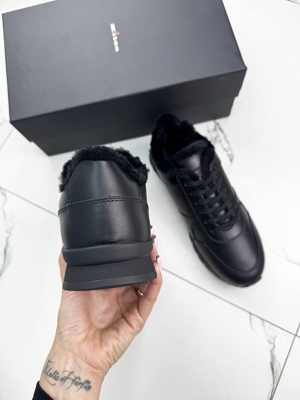 Кроссовки Kiton