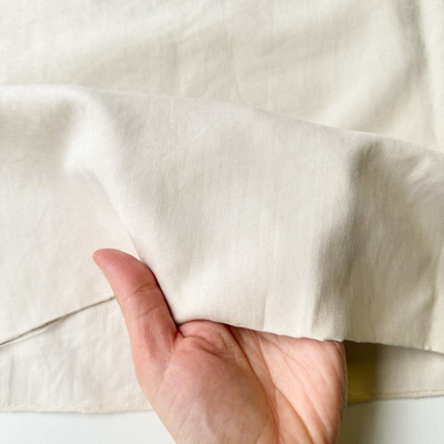 Плательная ткань с велюр эффектом Слоновая кость