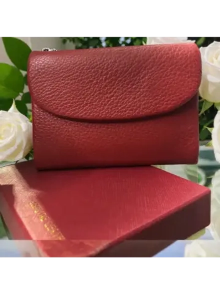 Компактный кошелек из натуральной кожи красный