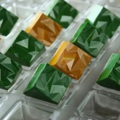 741 | Форма для шоколадных конфет "Грани" (275*175мм)