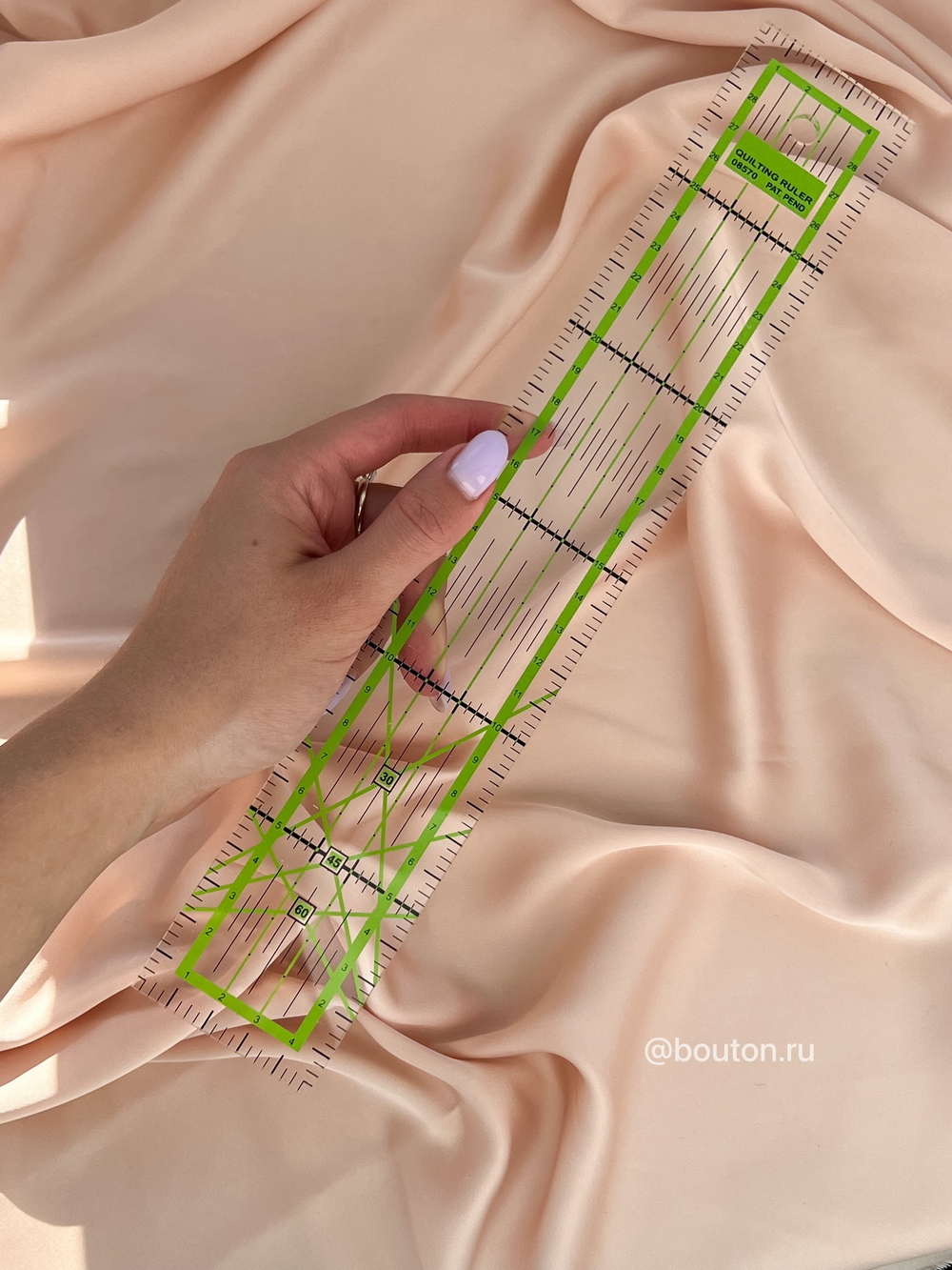 Линейка для пэчворка зеленая 30х5