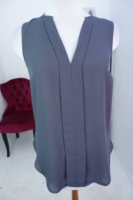 Топ H&M лаконичный, маркировка 32 eur, визуально 40/42 размер