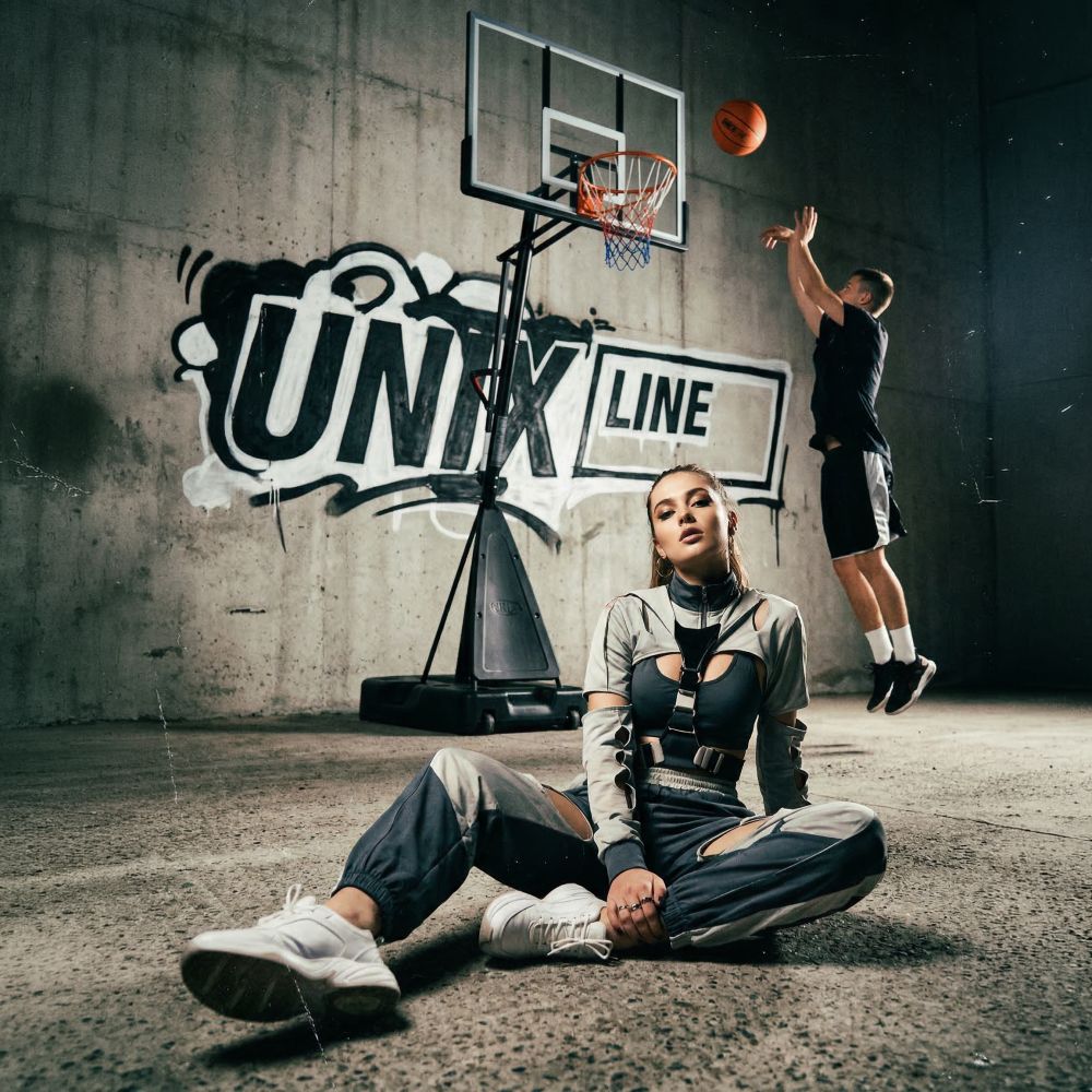 Баскетбольная стойка UNIX Line B-Stand-TG PRO 54"x32" (140 х 82 см) R45 H230-305 см