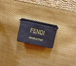 Fendi Sunshine Medium 35 cm