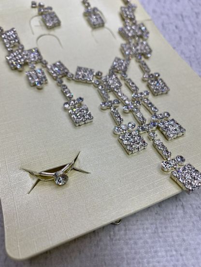 Комплект украшений,4 предмета