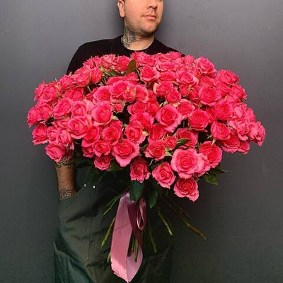 Кустовые розы Пинк Дайменшн