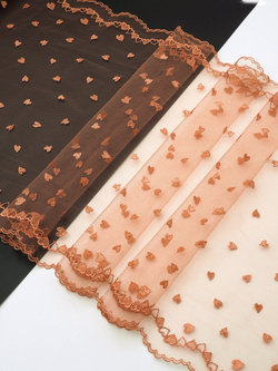 Вышивка на сетке кораллово-пудровая с сердечками неэластичная ширина 31 см