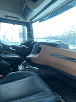Shacman (Shaanxi) SX* 4x2 Седельный тягач SX4188YY381 (Дизельный, 12,5 л, 480 л.с., АТ)