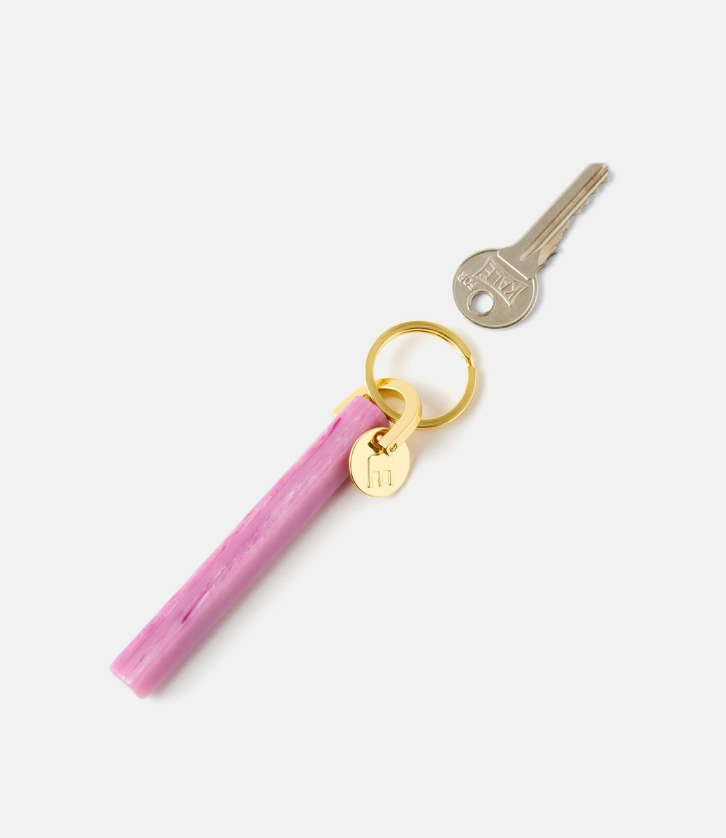 Machete Bar Keychain in Orchid Gold — брелок из ацетата