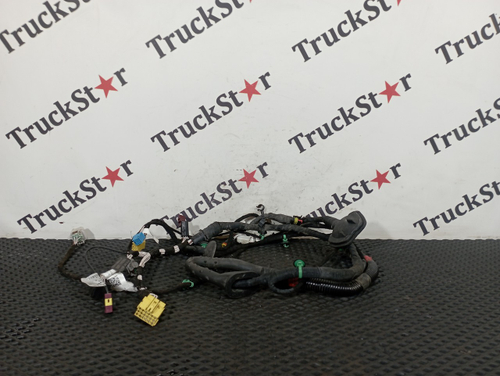 Проводка двери правой 2023г