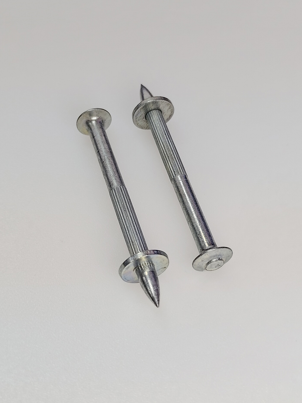 4.5х60 Дюбель-гвоздь МММз ТУ14-4-1731 (500 грамм)