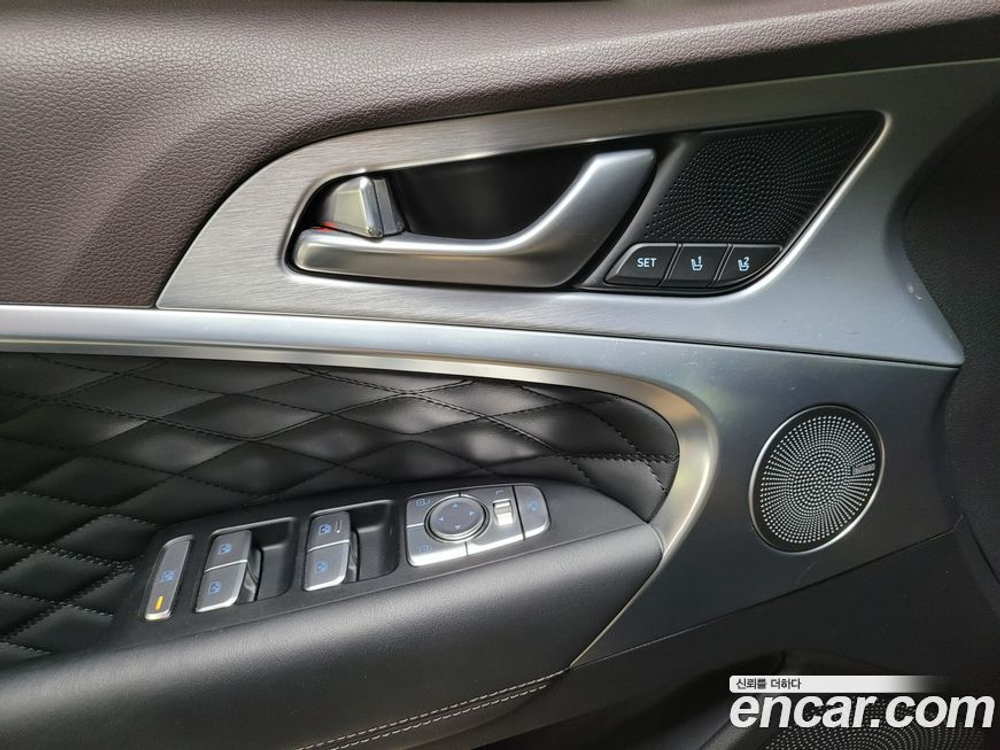 Genesis G70 2.0T (03.2020)