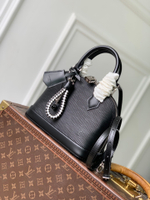Louis Vuitton Alma BB