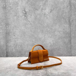 Jacquemus Le Bambino 17 cm