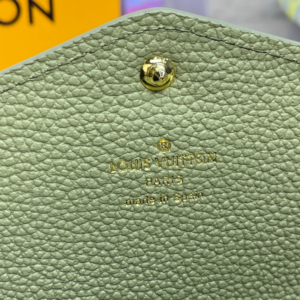 Louis Vuitton Sarah Wallet