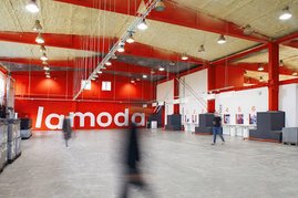 Lamoda отменяет платную приёмку