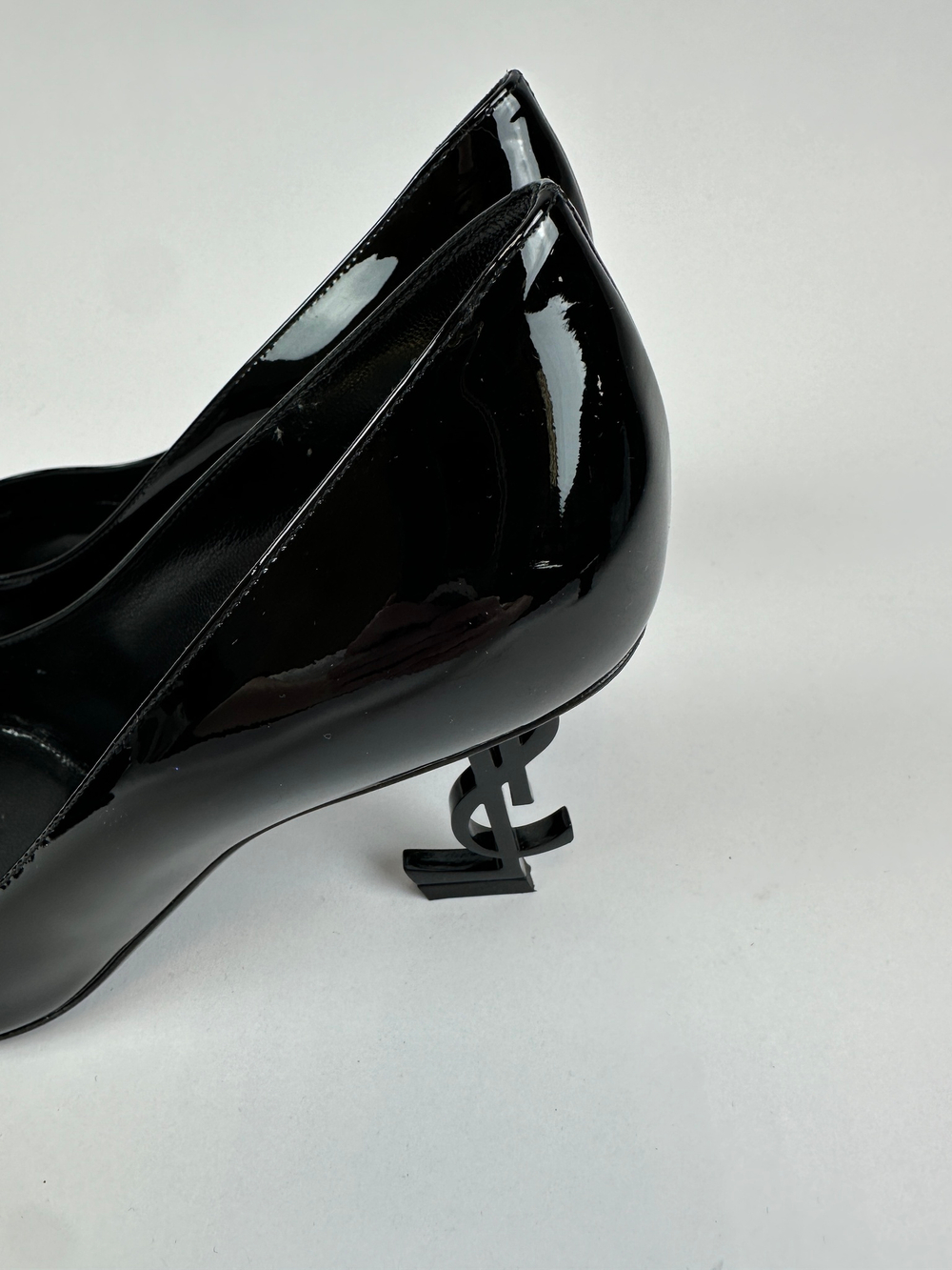 Туфли Saint Laurent Opyum