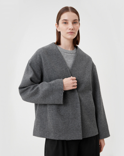 Объёмный жакет из итальянской шерсти